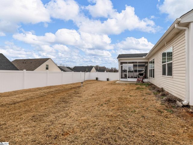 252 Cassingham Lane, Boiling Springs, SC 29316