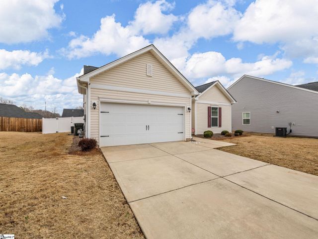 252 Cassingham Lane, Boiling Springs, SC 29316