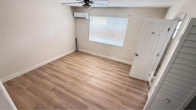 800 Moffett Street 4, Hallandale Beach, FL 33009