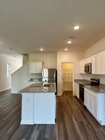 8867 Salamander Road Unit 60, North Charleston, SC 29406