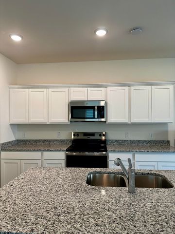 8867 Salamander Road Unit 60, North Charleston, SC 29406