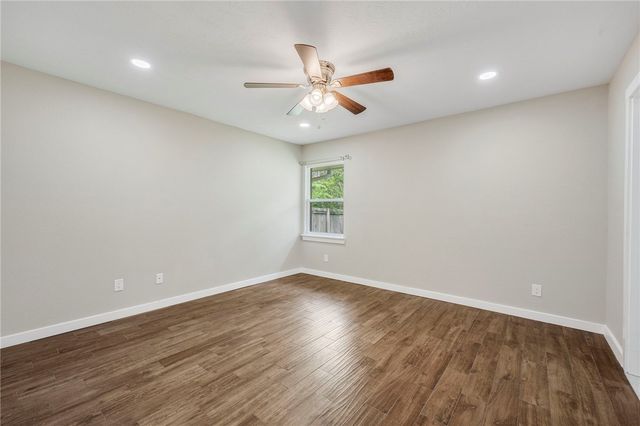 304 Dunn Street, Bryan, TX 77801
