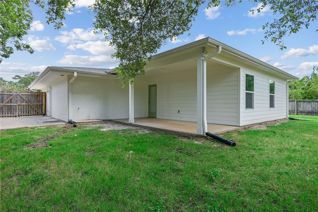 304 Dunn Street, Bryan, TX 77801