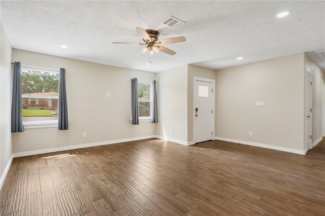 304 Dunn Street, Bryan, TX 77801