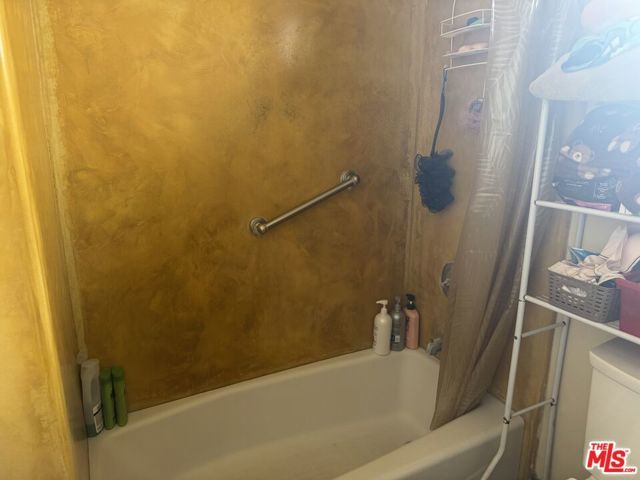 4341 W 106th Street, Inglewood, CA 90304