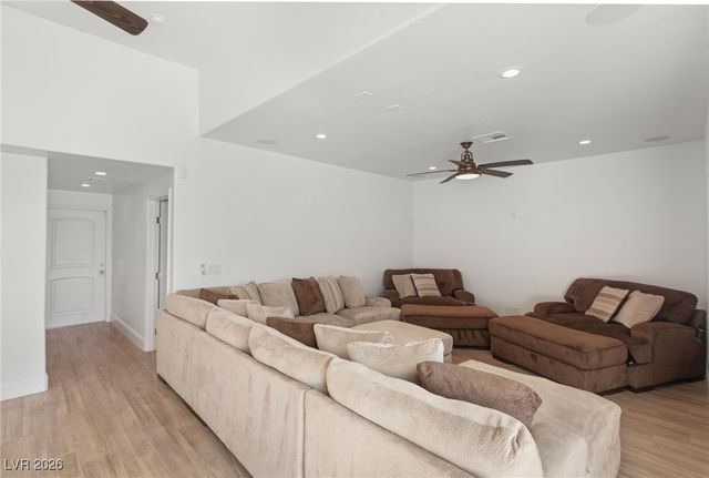 2493 Sun Reef Road, Las Vegas, NV 89128