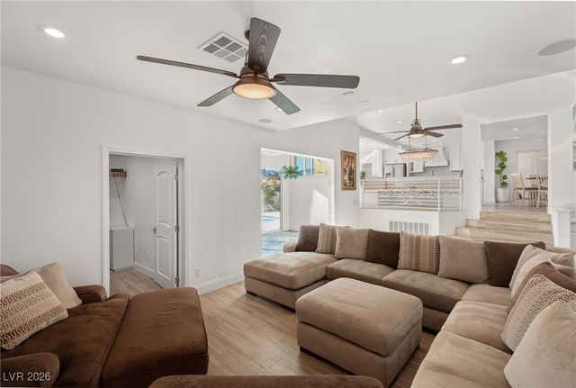 2493 Sun Reef Road, Las Vegas, NV 89128