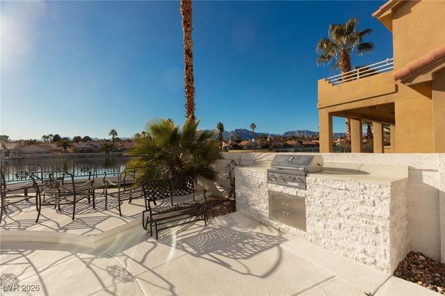 2493 Sun Reef Road, Las Vegas, NV 89128