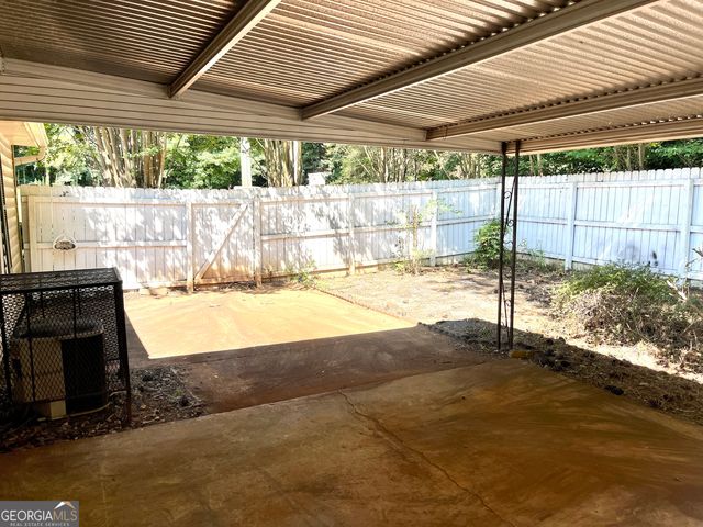 216 Sheraton Court, Mcdonough, GA 30253