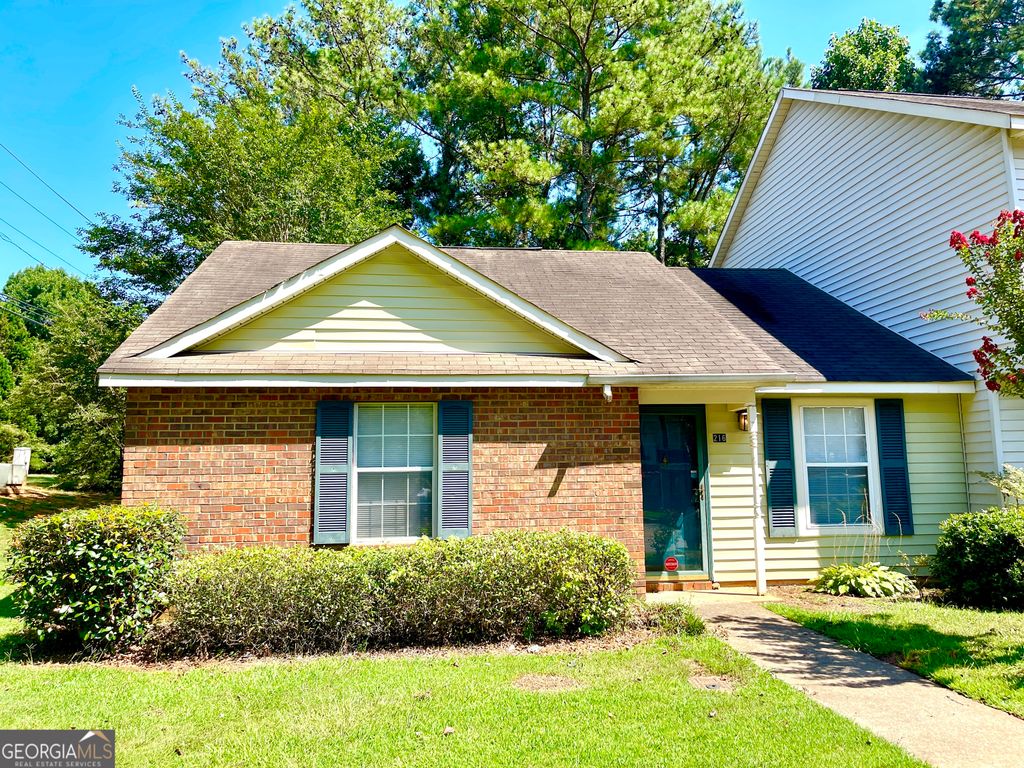 216 Sheraton Court, Mcdonough, GA 30253