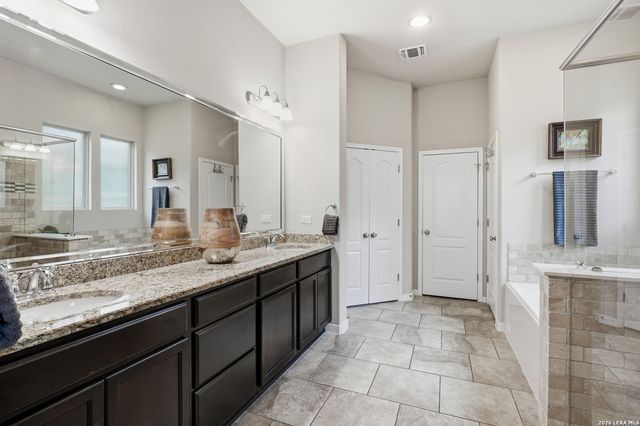 21106 Capri Oaks, San Antonio, TX 78259