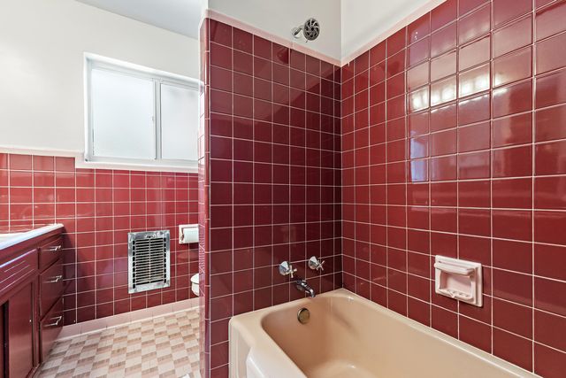440 Jupiter Lane, Juno Beach, FL 33408