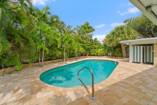 440 Jupiter Lane, Juno Beach, FL 33408