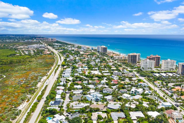 440 Jupiter Lane, Juno Beach, FL 33408