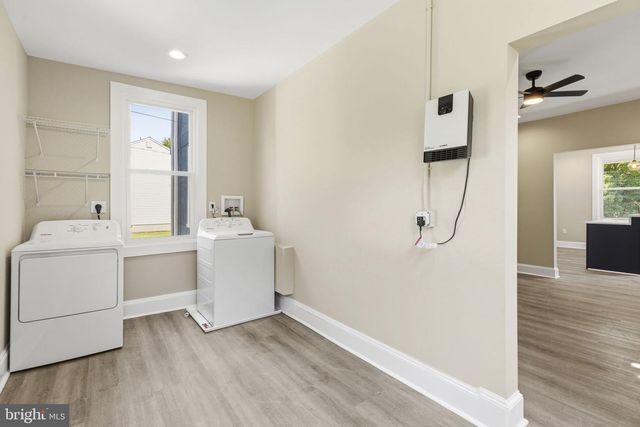 3914 PINEWOOD AVE, Baltimore, MD 21206