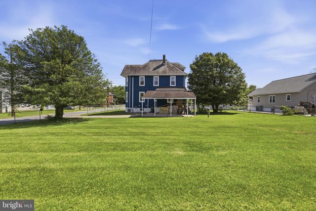 3914 PINEWOOD AVE, Baltimore, MD 21206