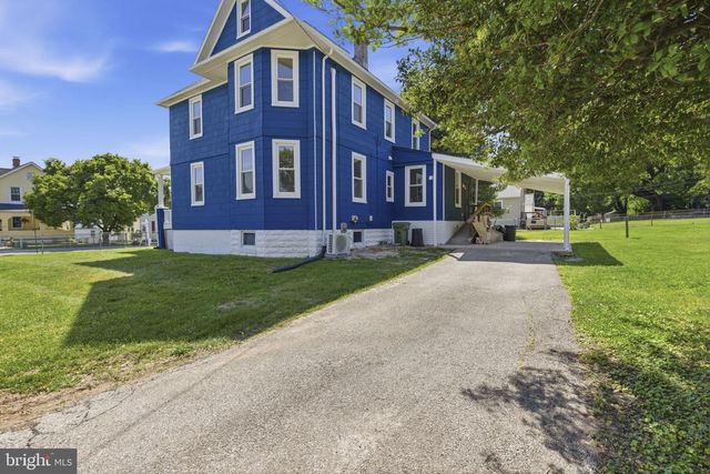 3914 PINEWOOD AVE, Baltimore, MD 21206