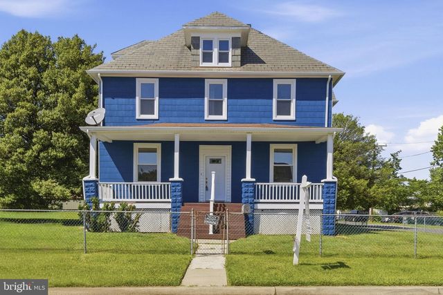3914 PINEWOOD AVE, Baltimore, MD 21206