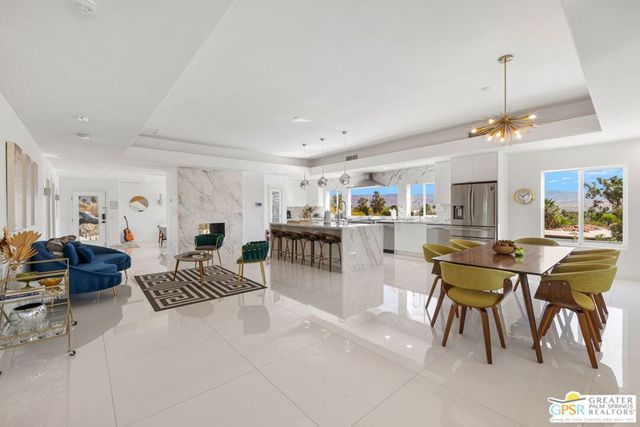 775 W Racquet Club Road, Palm Springs, CA 92262