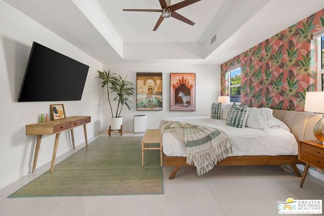 775 W Racquet Club Road, Palm Springs, CA 92262