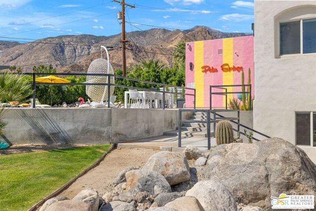 775 W Racquet Club Road, Palm Springs, CA 92262
