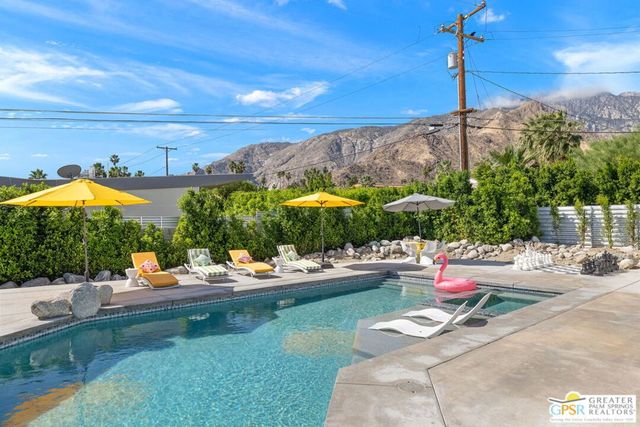 775 W Racquet Club Road, Palm Springs, CA 92262