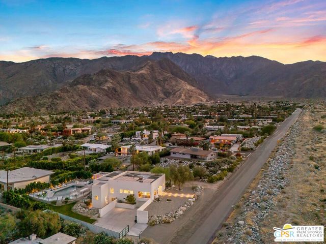 775 W Racquet Club Road, Palm Springs, CA 92262