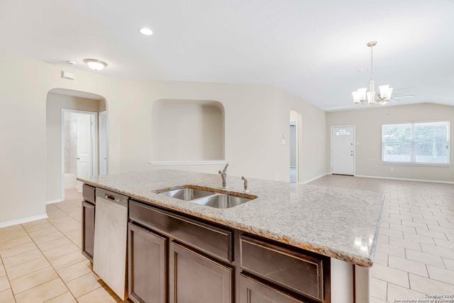 5614 Medina Farm, San Antonio, TX 78222