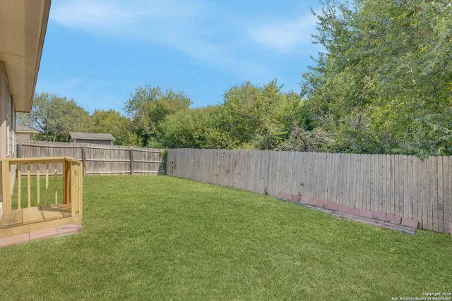 5614 Medina Farm, San Antonio, TX 78222