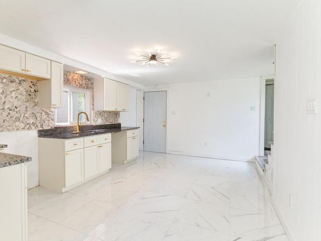 3326 Spring Garden Rd, Reserve, PA 15212