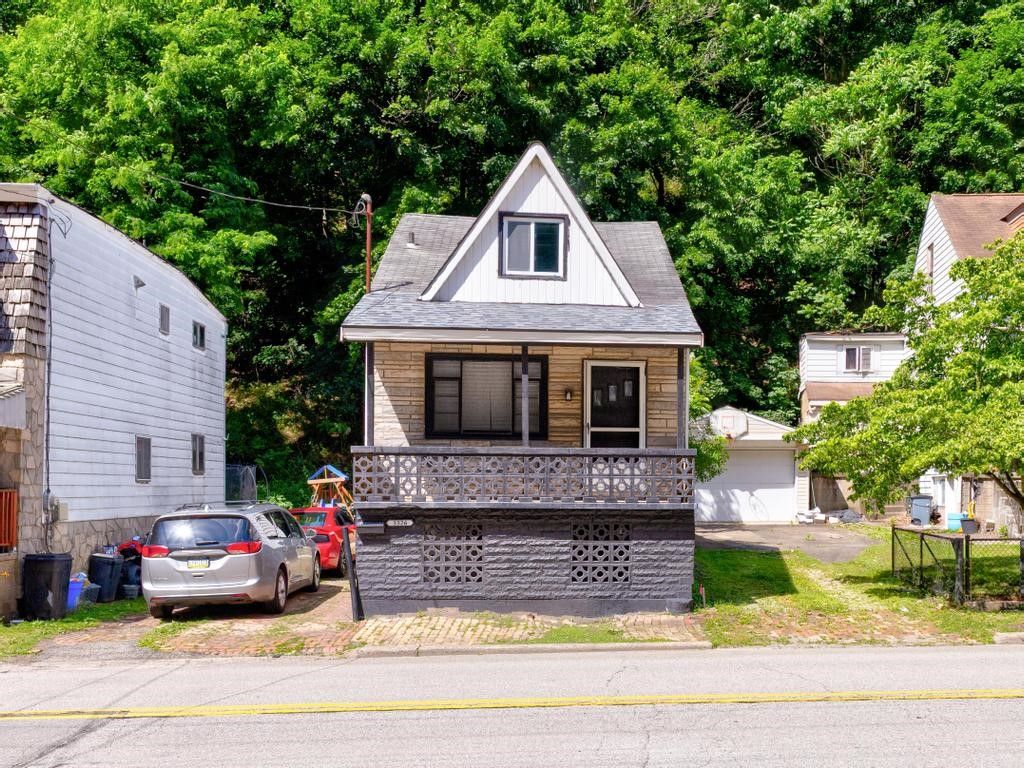 3326 Spring Garden Rd, Reserve, PA 15212