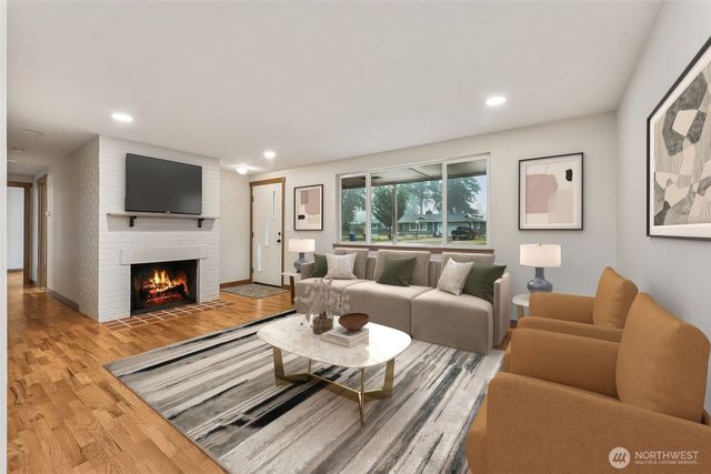 2009 216th Street Ct E, Spanaway, WA 98387