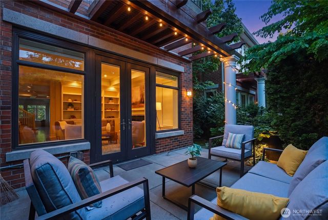 719 Harvard Avenue E, Seattle, WA 98102