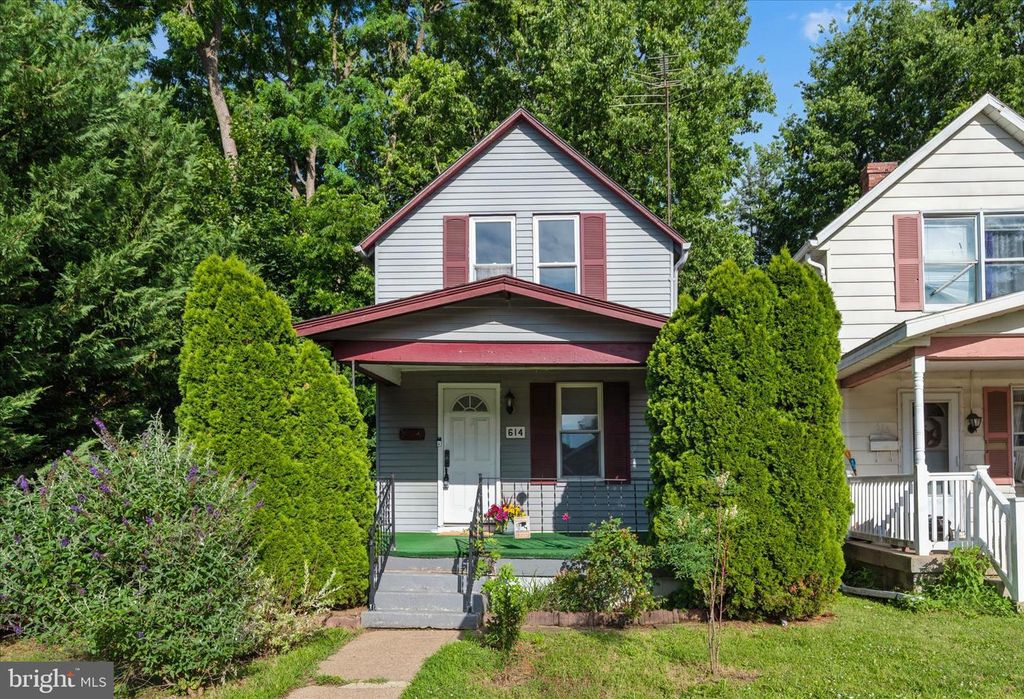 614 MARYLAND AVE, Hagerstown, MD 21740