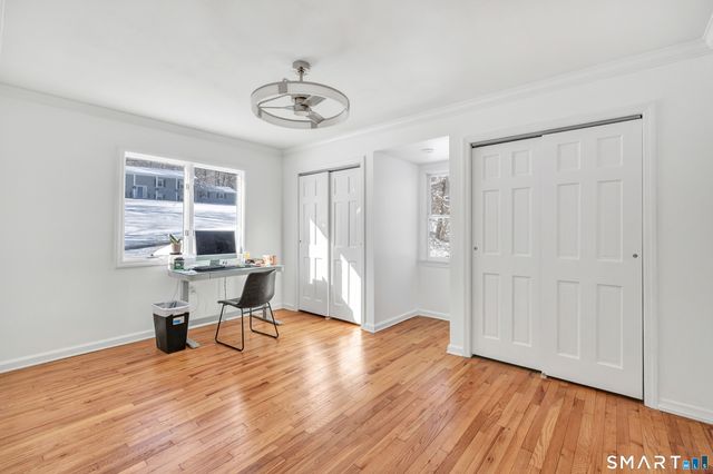 17 Stage Road, Brookfield, CT 06804
