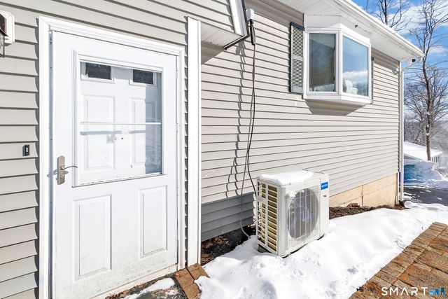 17 Stage Road, Brookfield, CT 06804