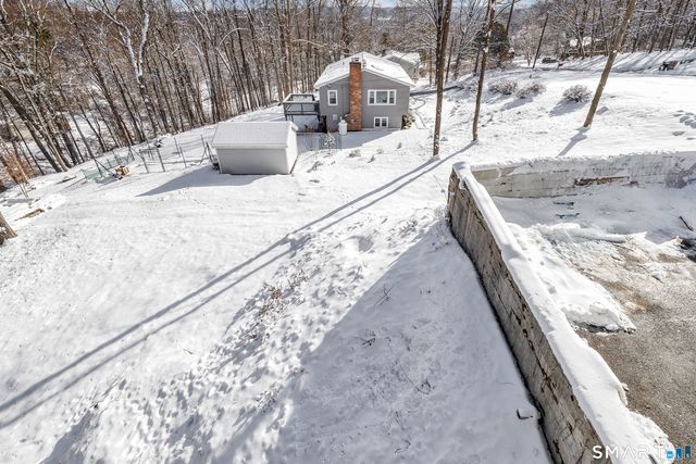 17 Stage Road, Brookfield, CT 06804