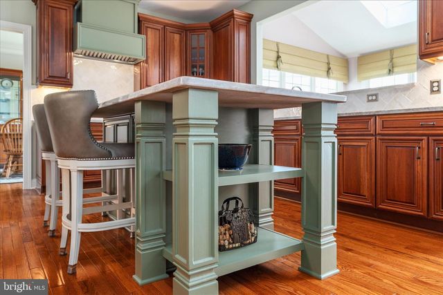 5393 EMMYS MILL CT, Haymarket, VA 20169