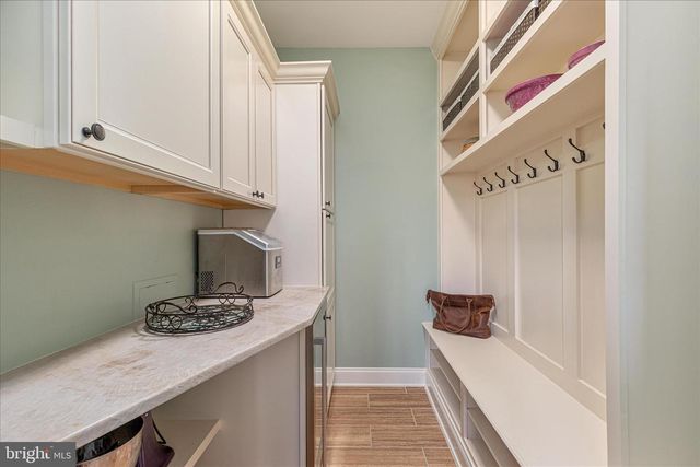 5393 EMMYS MILL CT, Haymarket, VA 20169