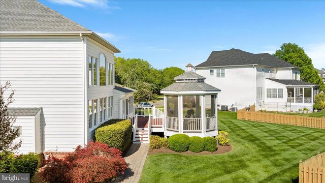 5393 EMMYS MILL CT, Haymarket, VA 20169