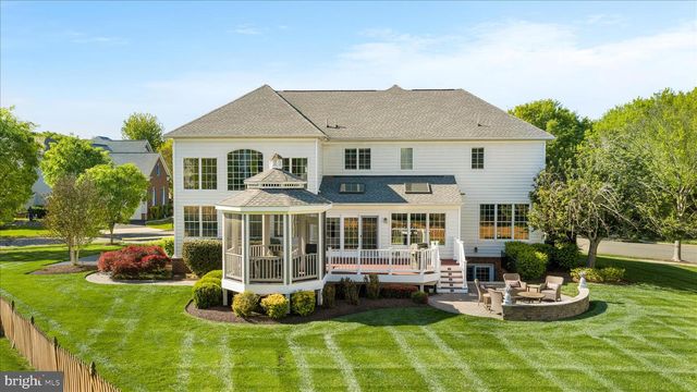 5393 EMMYS MILL CT, Haymarket, VA 20169