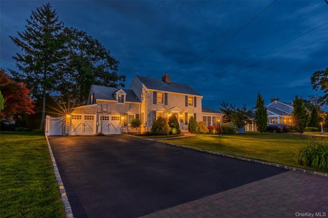 152 Bay Drive, Massapequa, NY 11758