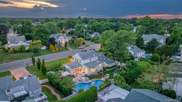 152 Bay Drive, Massapequa, NY 11758