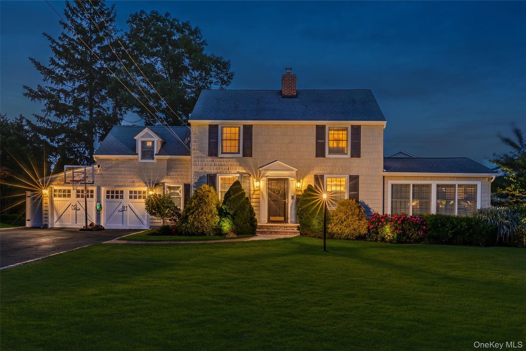 152 Bay Drive, Massapequa, NY 11758