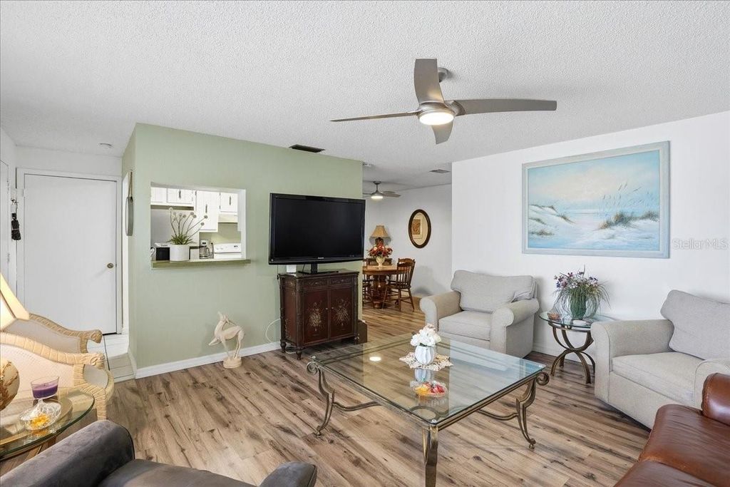 Image 7 of property listing at 22375 EDGEWATER DRIVE 256, Punta Gorda, FL 33980