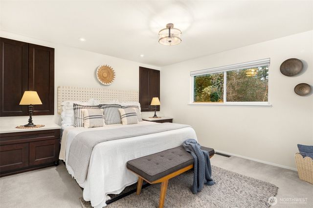 3410 NE 202nd Street, Lake Forest Park, WA 98155