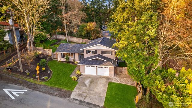 3410 NE 202nd Street, Lake Forest Park, WA 98155