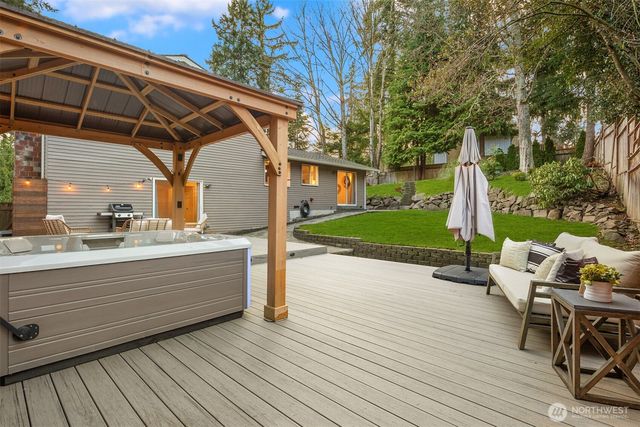 3410 NE 202nd Street, Lake Forest Park, WA 98155