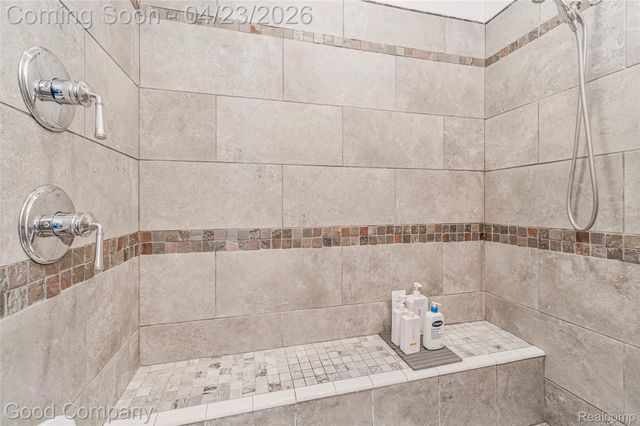 22000 Fresard Street, St. Clair Shores, MI 48080