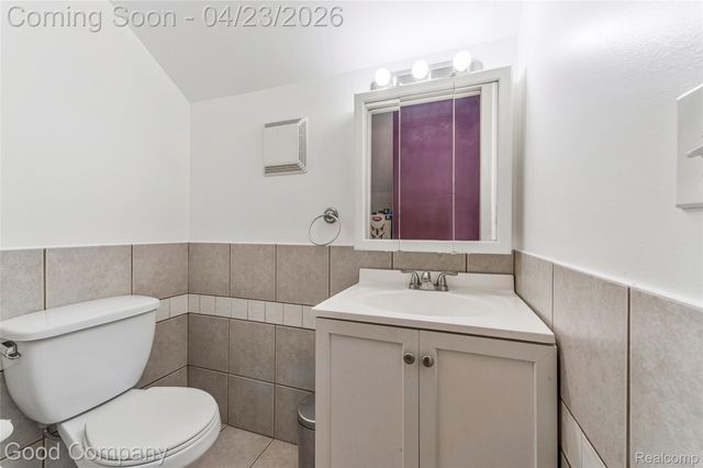 22000 Fresard Street, St. Clair Shores, MI 48080